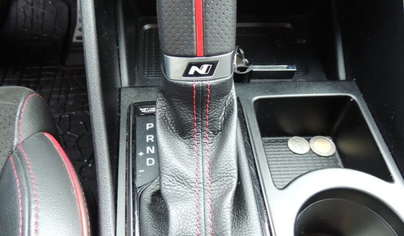 HYUNDAI Tucson  | FWD (przód) | Automatyczna | 177 KM | Biały full