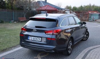 HYUNDAI I30  | FWD (przód) | Manualna | 110 KM | Granatowy full
