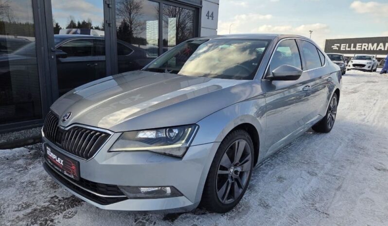 SKODA Superb  | FWD (przód) | Automatyczna | 190 KM | Szary full