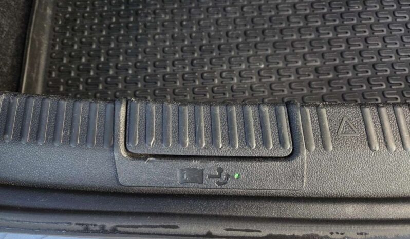 SKODA Superb  | FWD (przód) | Automatyczna | 190 KM | Szary full