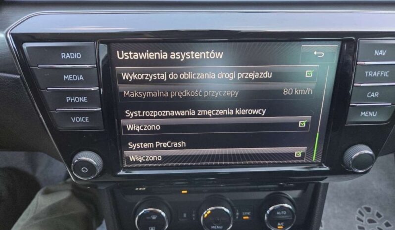SKODA Superb  | FWD (przód) | Automatyczna | 190 KM | Szary full