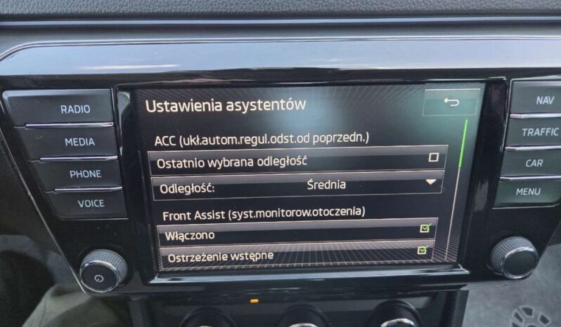 SKODA Superb  | FWD (przód) | Automatyczna | 190 KM | Szary full
