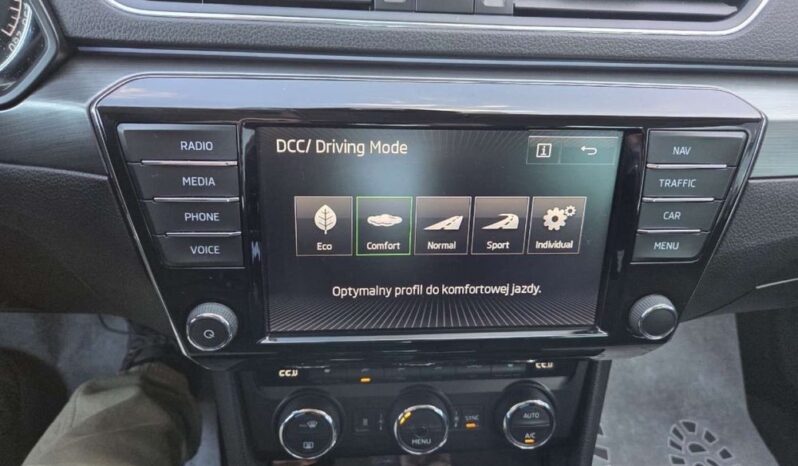 SKODA Superb  | FWD (przód) | Automatyczna | 190 KM | Szary full