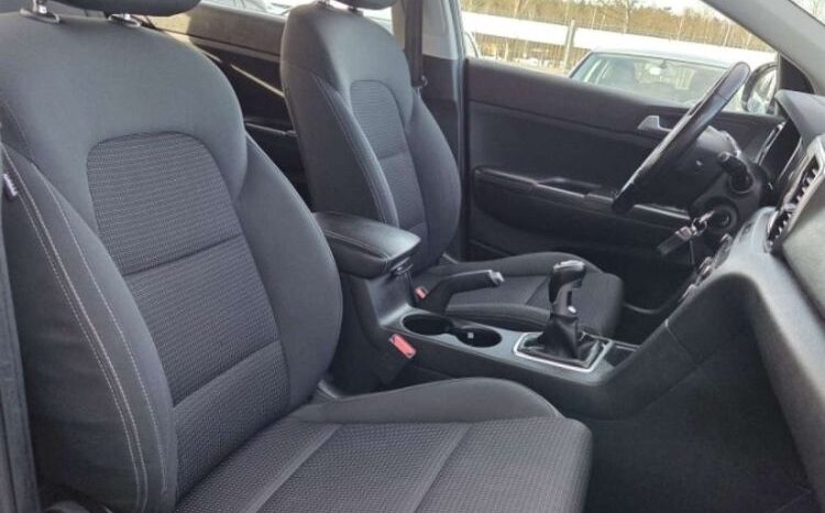 KIA Sportage  | FWD (przód) | Manualna | 132 KM | Szary full