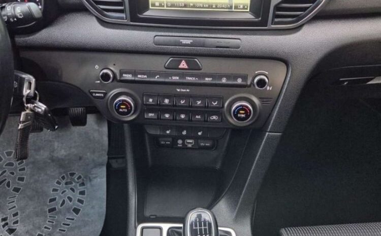 KIA Sportage  | FWD (przód) | Manualna | 132 KM | Szary full