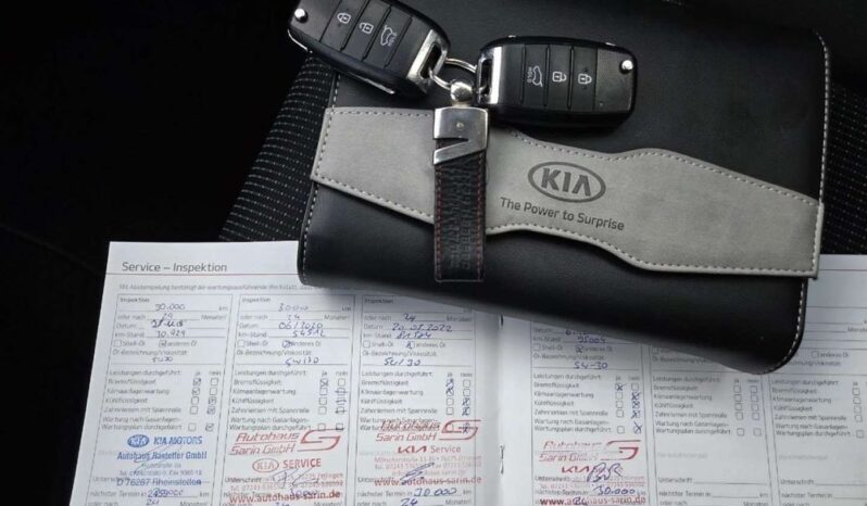 KIA Sportage  | FWD (przód) | Manualna | 132 KM | Szary full