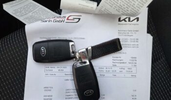 KIA Sportage  | FWD (przód) | Manualna | 132 KM | Szary full