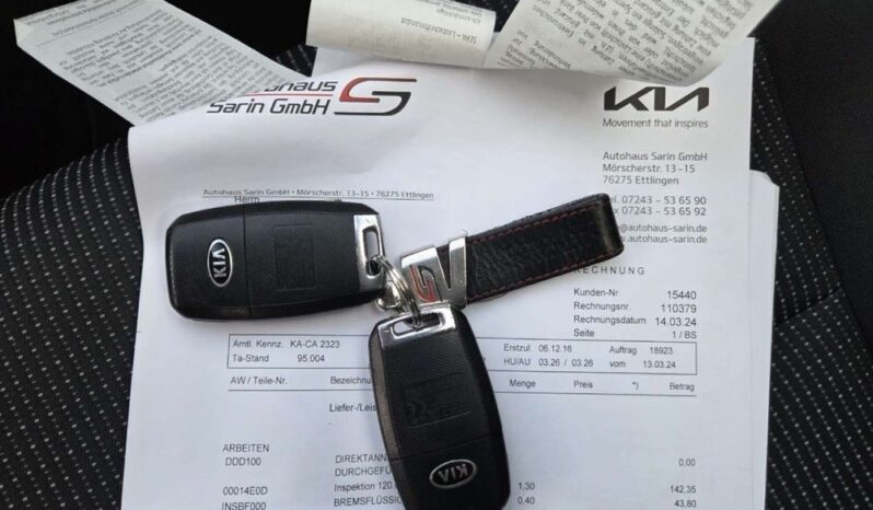 KIA Sportage  | FWD (przód) | Manualna | 132 KM | Szary full