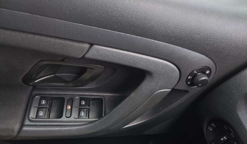 SKODA Fabia  | FWD (przód) | Manualna | 86 KM | Srebrny full