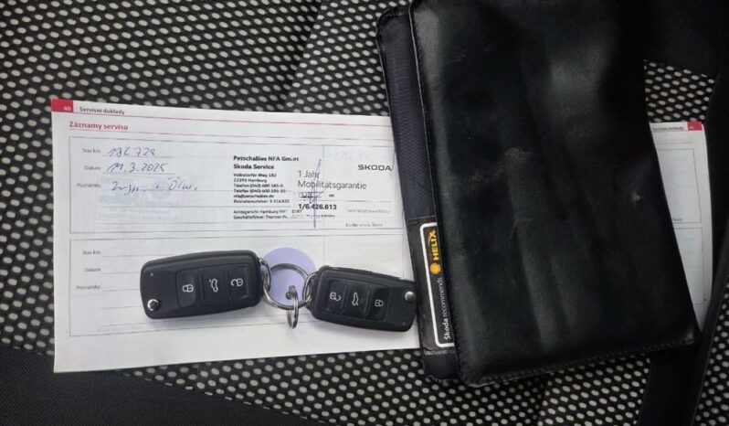 SKODA Fabia  | FWD (przód) | Manualna | 86 KM | Srebrny full