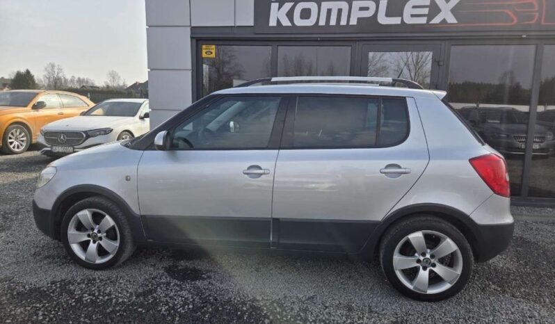 SKODA Fabia  | FWD (przód) | Manualna | 86 KM | Srebrny full