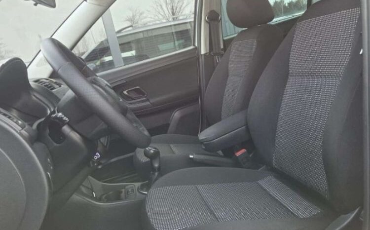 SKODA Fabia  | FWD (przód) | Manualna | 86 KM | Srebrny full