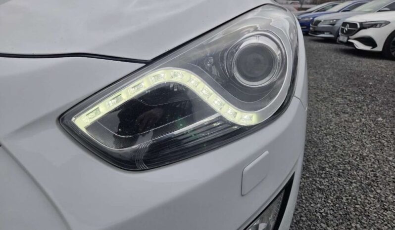 HYUNDAI i40  | FWD (przód) | Automatyczna | 136 KM | Biały full