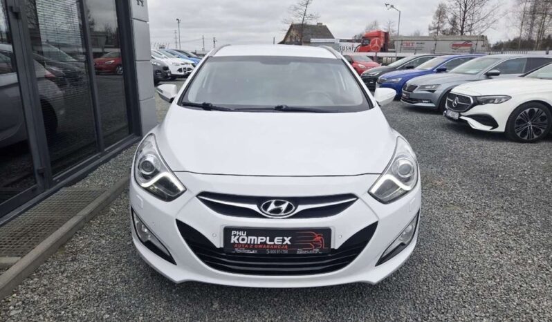 HYUNDAI i40  | FWD (przód) | Automatyczna | 136 KM | Biały full