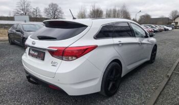 HYUNDAI i40  | FWD (przód) | Automatyczna | 136 KM | Biały full