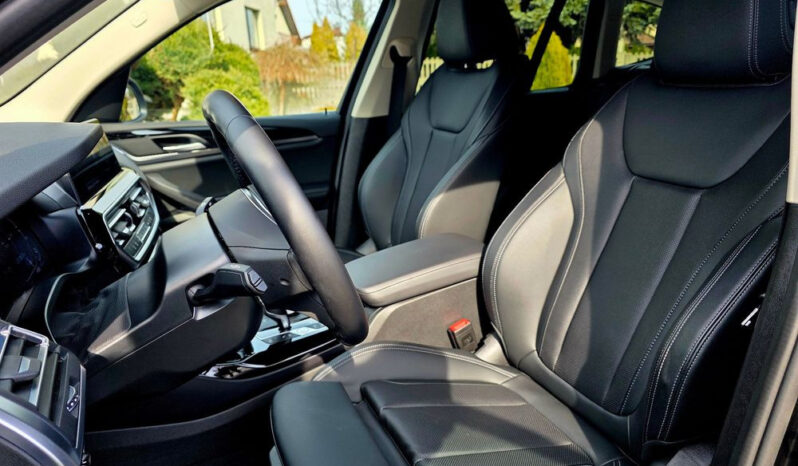 BMW X3  | 4×4 (stały) | Automatyczna | 292 KM | Czarny full