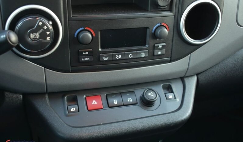 CITROEN Berlingo  | FWD (przód) | Automatyczna | 99 KM | Niebieski full