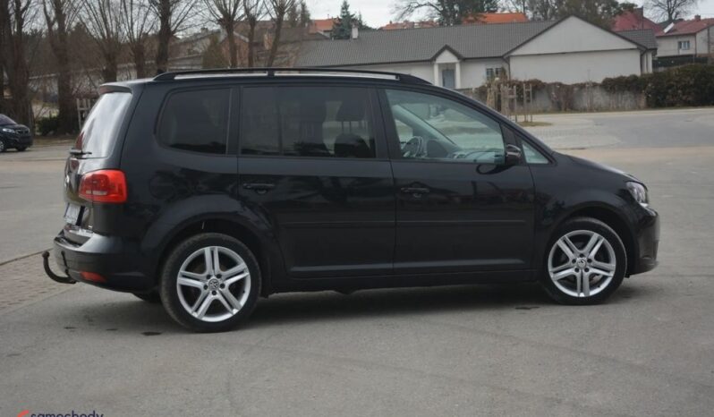 VOLKSWAGEN Touran  | FWD (przód) | Manualna | 110 KM | Czarny full