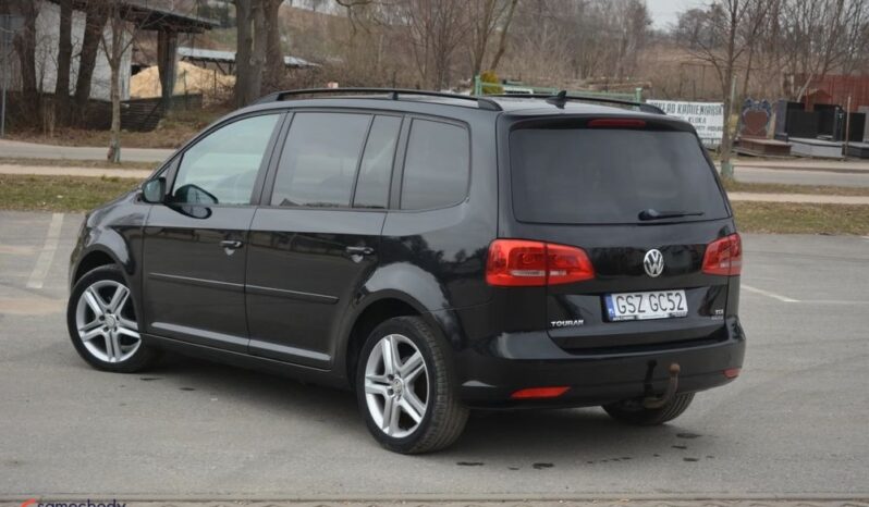 VOLKSWAGEN Touran  | FWD (przód) | Manualna | 110 KM | Czarny full