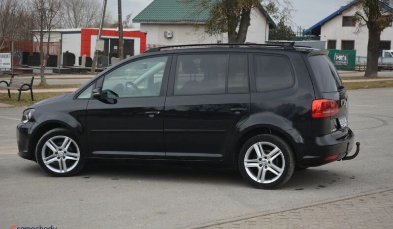 VOLKSWAGEN Touran  | FWD (przód) | Manualna | 110 KM | Czarny full