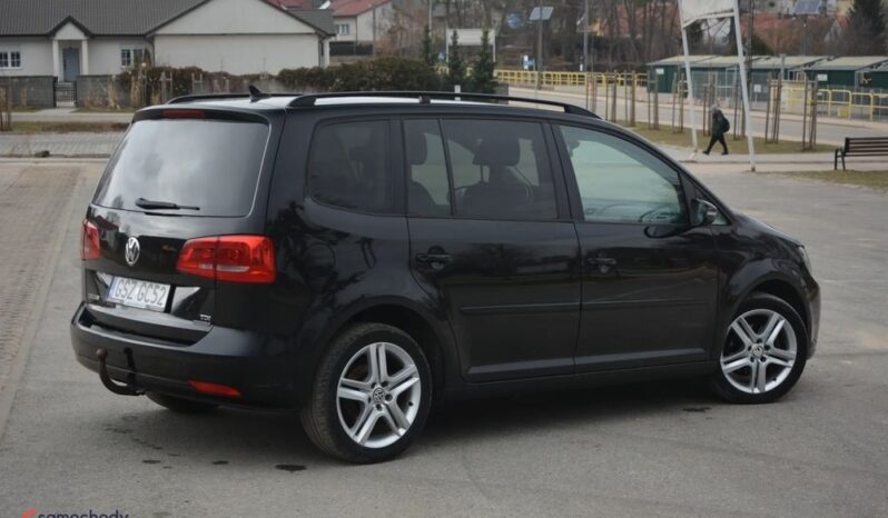 VOLKSWAGEN Touran  | FWD (przód) | Manualna | 110 KM | Czarny full