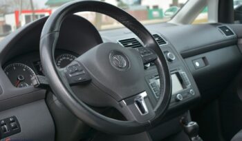 VOLKSWAGEN Touran  | FWD (przód) | Manualna | 110 KM | Czarny full
