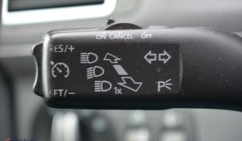 VOLKSWAGEN Touran  | FWD (przód) | Manualna | 110 KM | Czarny full