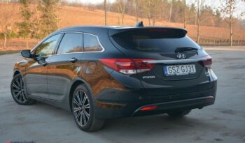 HYUNDAI i40  | FWD (przód) | Automatyczna | 141 KM | Czarny full