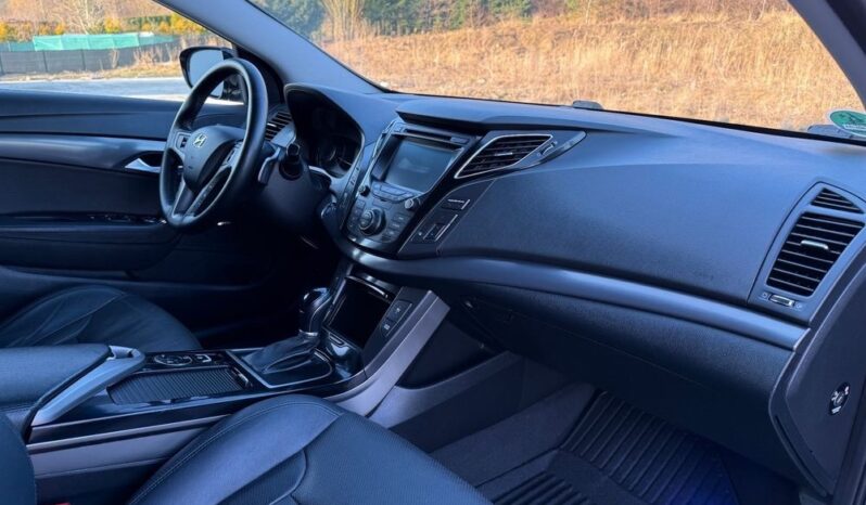 HYUNDAI i40  | FWD (przód) | Automatyczna | 141 KM | Czarny full