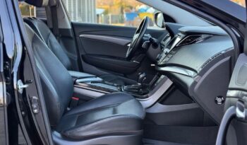 HYUNDAI i40  | FWD (przód) | Automatyczna | 141 KM | Czarny full