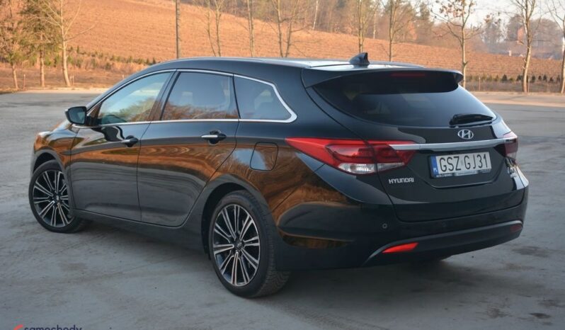 HYUNDAI i40  | FWD (przód) | Automatyczna | 141 KM | Czarny full