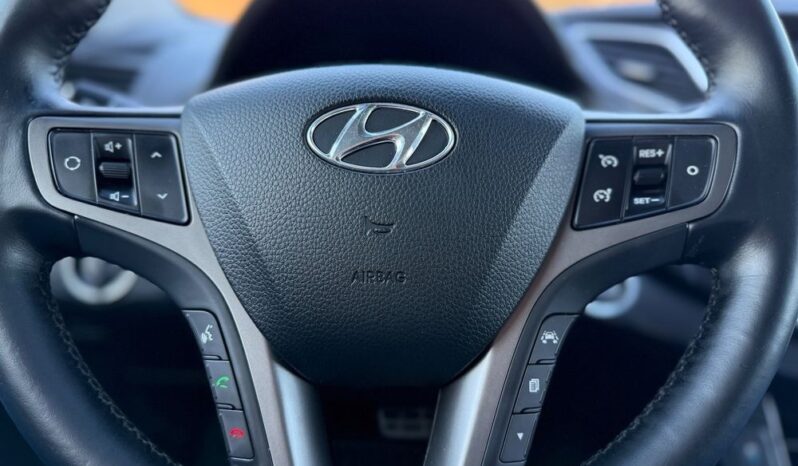 HYUNDAI i40  | FWD (przód) | Automatyczna | 141 KM | Czarny full
