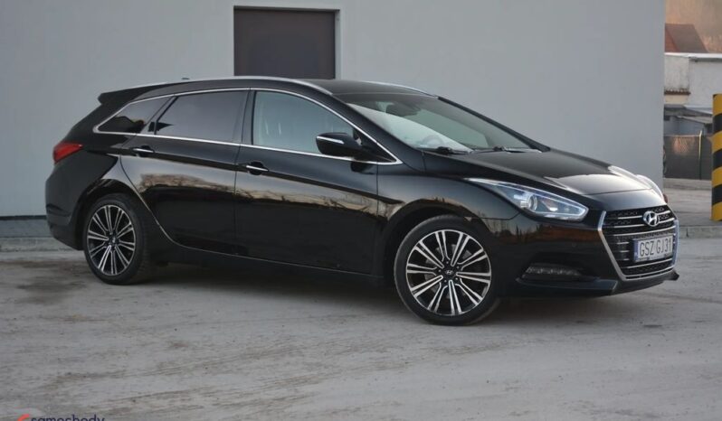 HYUNDAI i40  | FWD (przód) | Automatyczna | 141 KM | Czarny full