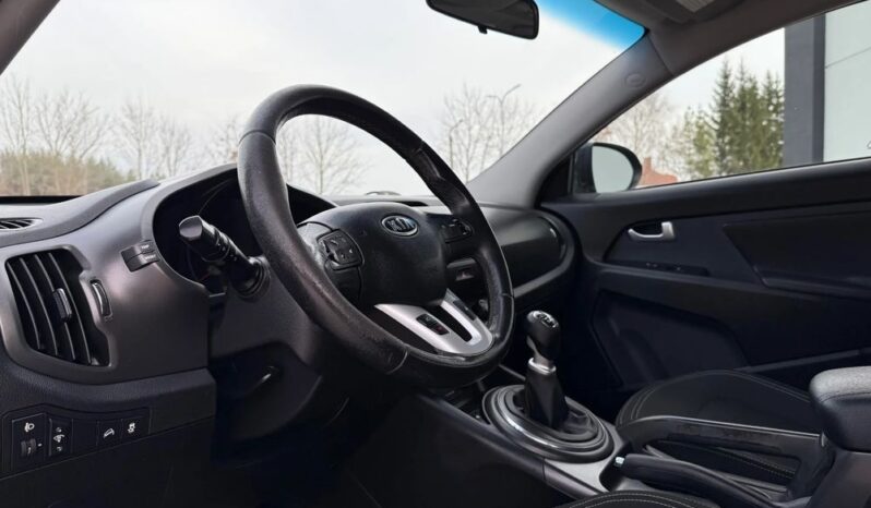 KIA Sportage  | FWD (przód) | Manualna | 115 KM | Czarny full