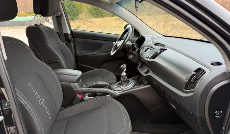 KIA Sportage  | FWD (przód) | Manualna | 115 KM | Czarny full