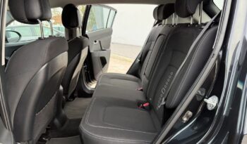 KIA Sportage  | FWD (przód) | Manualna | 115 KM | Czarny full
