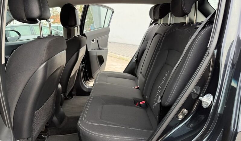 KIA Sportage  | FWD (przód) | Manualna | 115 KM | Czarny full