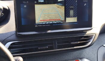 PEUGEOT 3008  | FWD (przód) | Manualna | 131 KM | Niebieski full