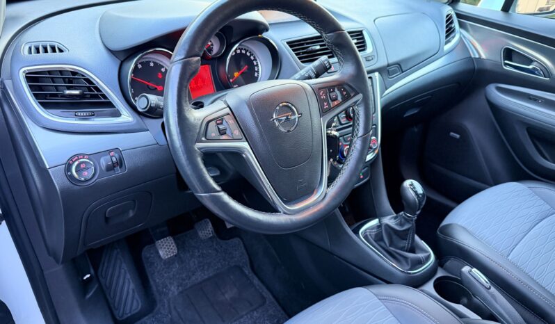 OPEL Mokka  | 4×4 (doł. automatycznie) | Manualna | 136 KM | Biały full