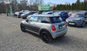 Mini ONE  | FWD (przód) | Manualna | 102 KM | Beżowy full