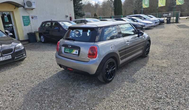 Mini ONE  | FWD (przód) | Manualna | 102 KM | Beżowy full