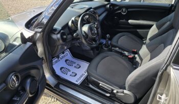 Mini ONE  | FWD (przód) | Manualna | 102 KM | Beżowy full