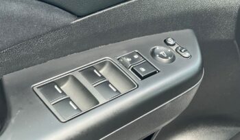 HONDA   CR-V     155 KM    Manualna    FWD (przód)    Biały full