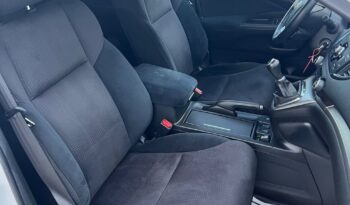 HONDA   CR-V     155 KM    Manualna    FWD (przód)    Biały full