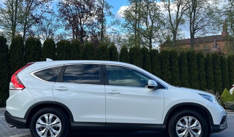 HONDA   CR-V     155 KM    Manualna    FWD (przód)    Biały full