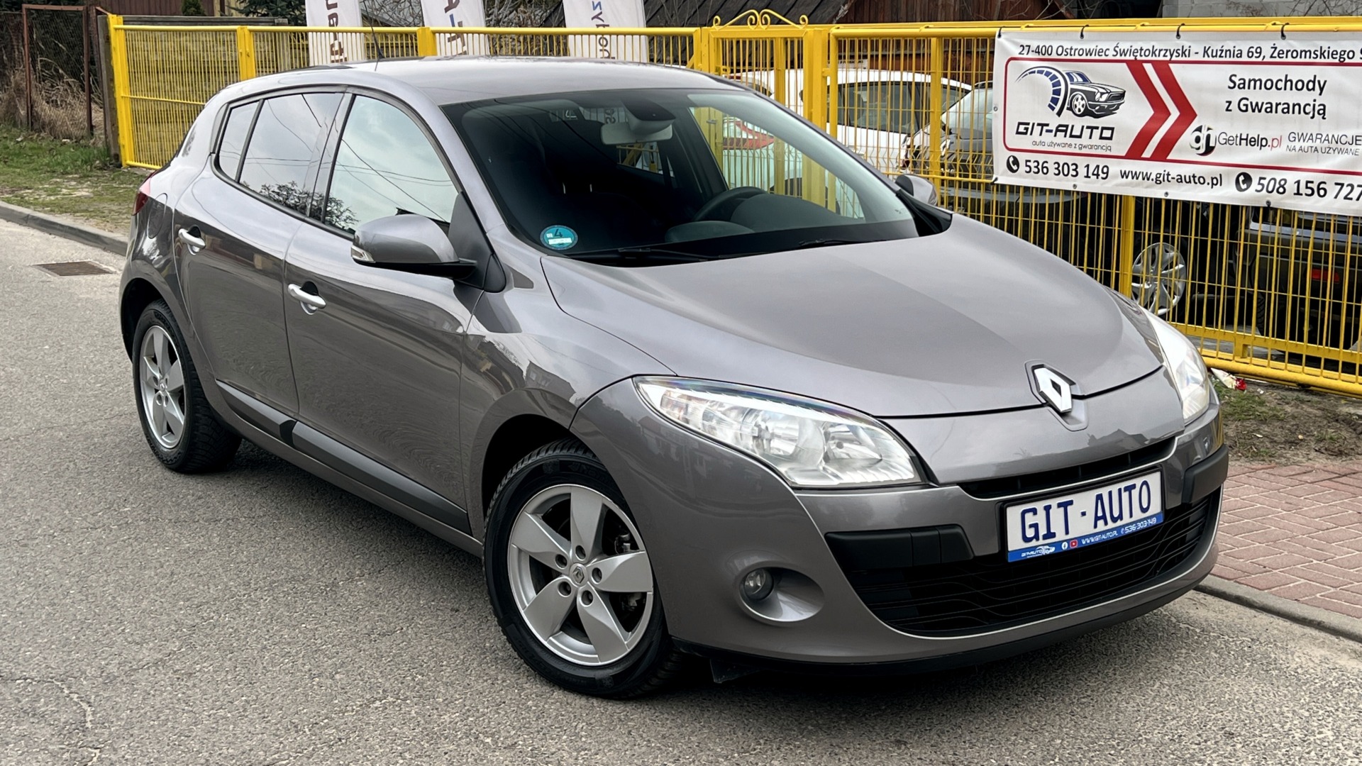 Renault Megane  | Fwd (Przód) | Manualna | 130 Km | Szary
