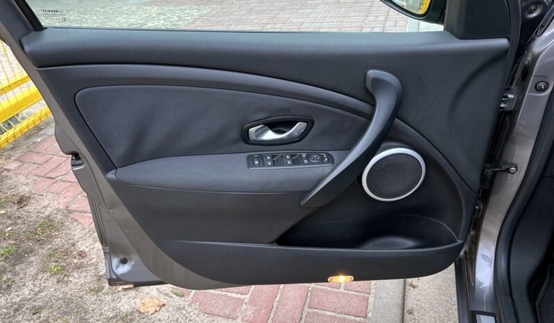 RENAULT Megane  | FWD (przód) | Manualna | 130 KM | Szary full