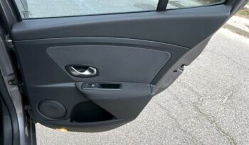 RENAULT Megane  | FWD (przód) | Manualna | 130 KM | Szary full