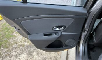 RENAULT Megane  | FWD (przód) | Manualna | 130 KM | Szary full