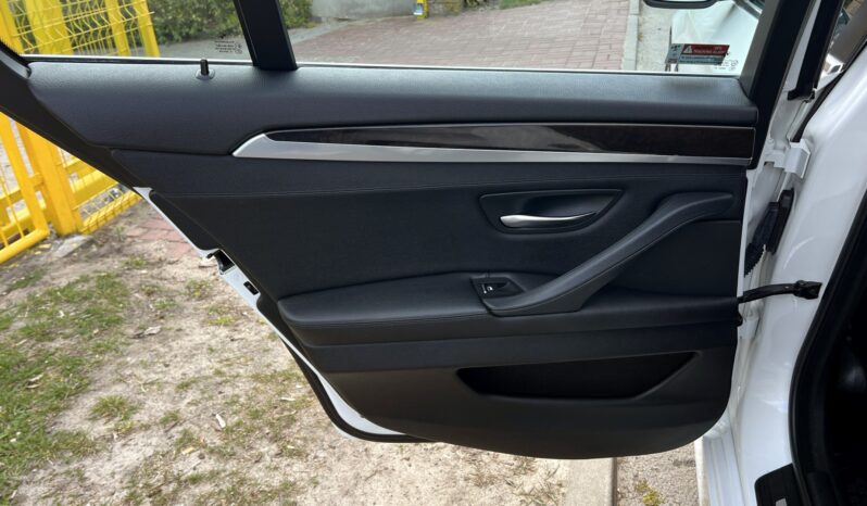BMW Seria 5 | 4×4 (doł. automatycznie) | Automatyczna | 258 KM | Biały full